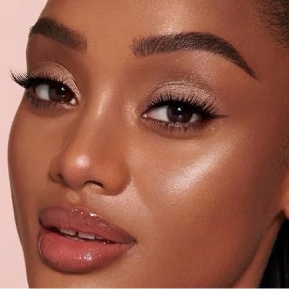 Charlotte Tilbury pillow Talk Multi Glow Highlighter Dream Light - Picture 9 of 13